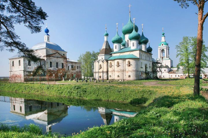Авраамиев Богоявленский женский монастырь - древнейший по времени основания монастырь Ростова.