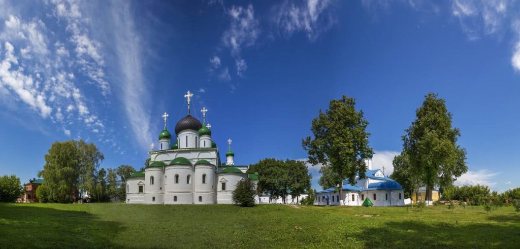 Свято-Феодоровский женский монастырь в Переславле-Залесском.
