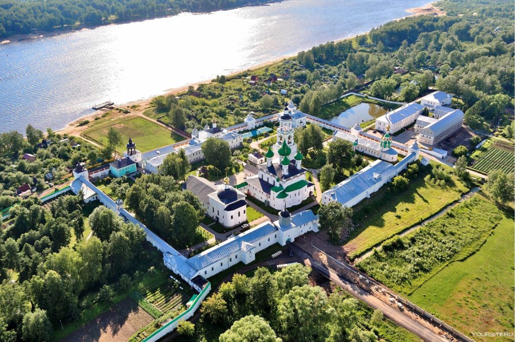 Свято-Введенский Толгский женский монастырь.